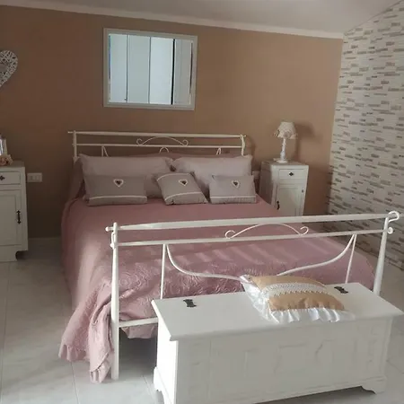 Casa Santiago Gonnesa